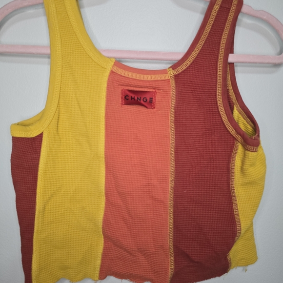 CHNGE Colorblock Tank Top - Picture 2 of 3